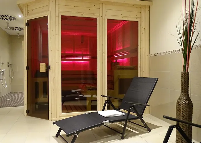 Hotel Weserschiffchen Porta Westfalica